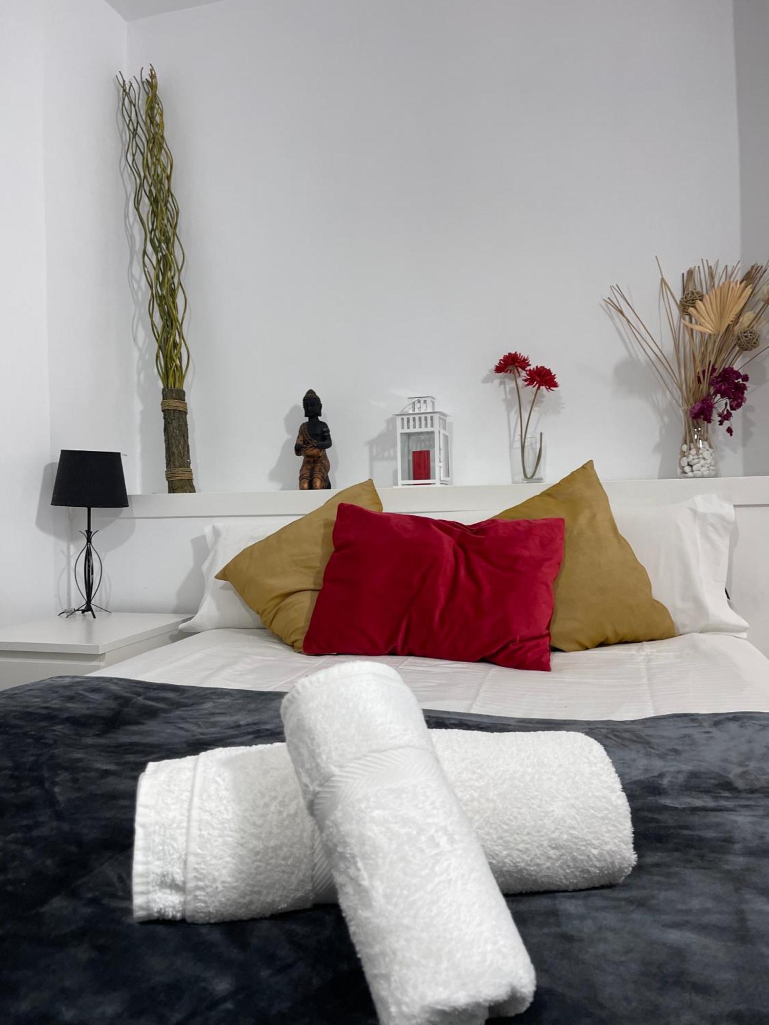 Resitur Luxury Suit 6 세비야 외부 사진